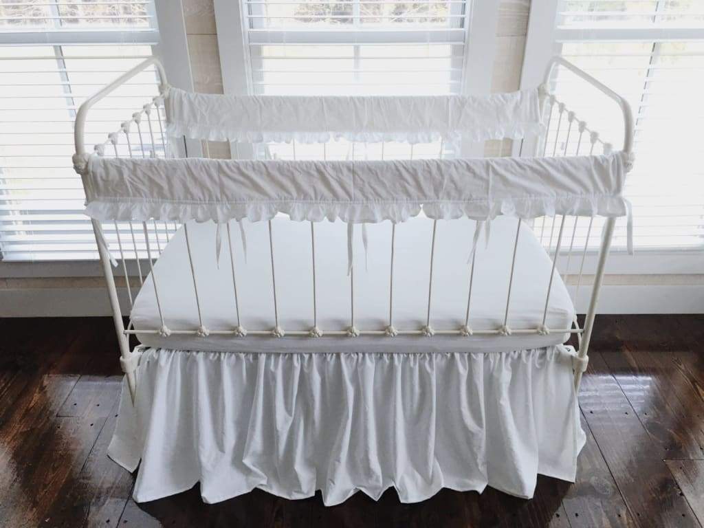 White | Farmhouse Linerless Crib Bedding Set