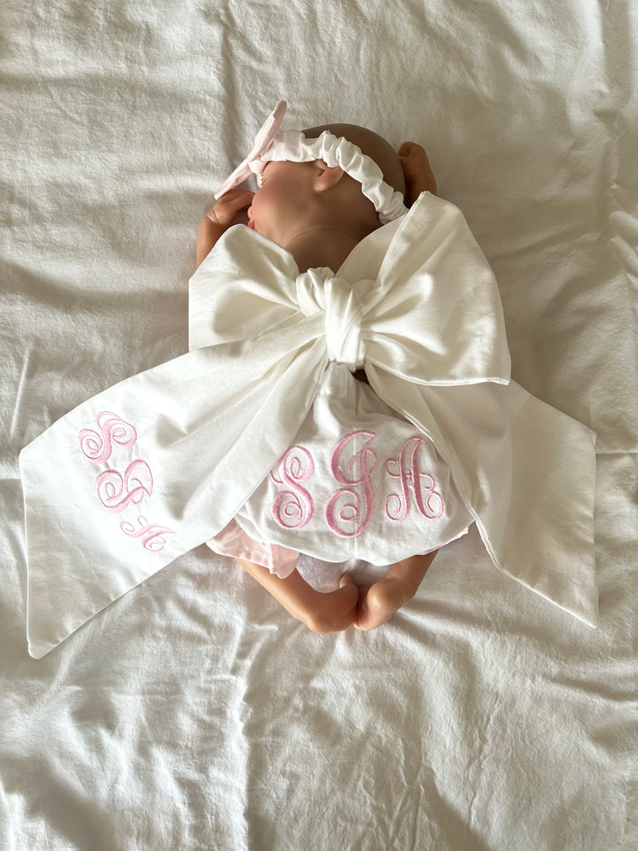 Personalized Newborn Photo Set | Ruffled Bloomers, Bow Sash & Headband
