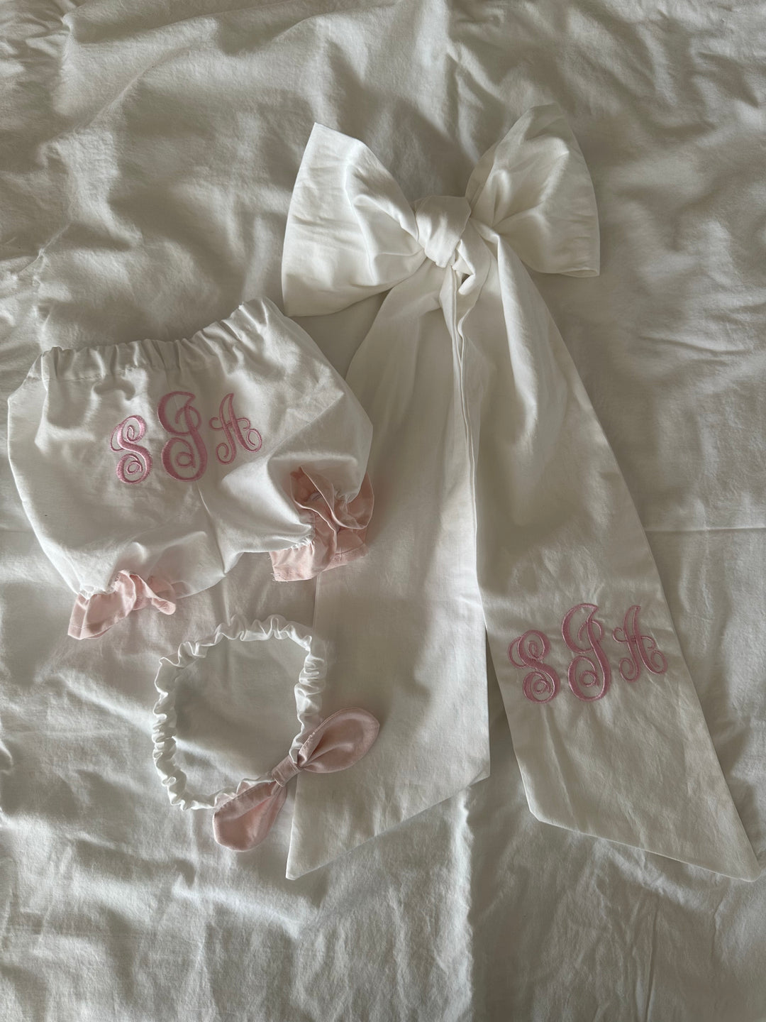 Personalized Newborn Photo Set | Ruffled Bloomers, Bow Sash & Headband