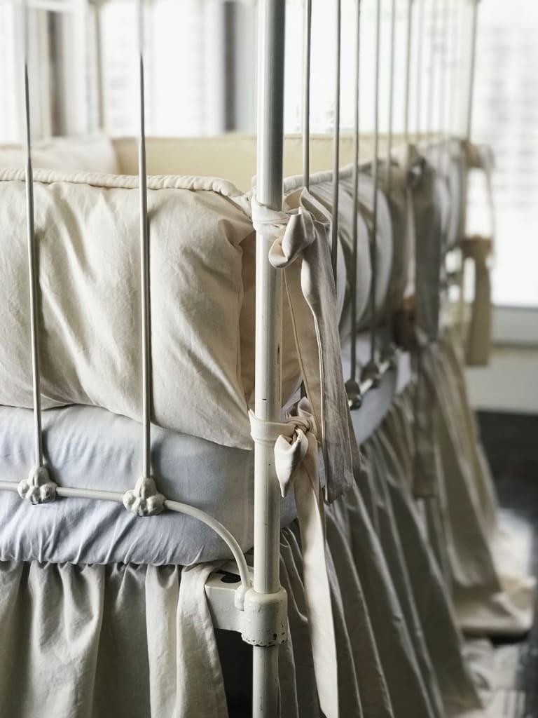 Natural Tailored Gender Neutral Crib Liners Set