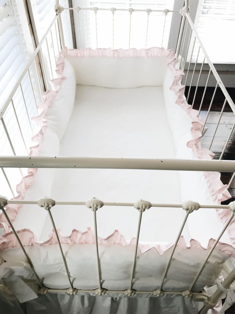 White + Baby Pink | Ruffled Crib Liners