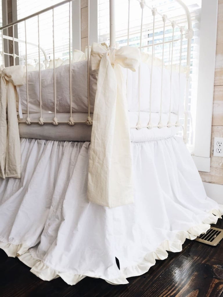 White and Ivory | Ruffled Crib Bedding