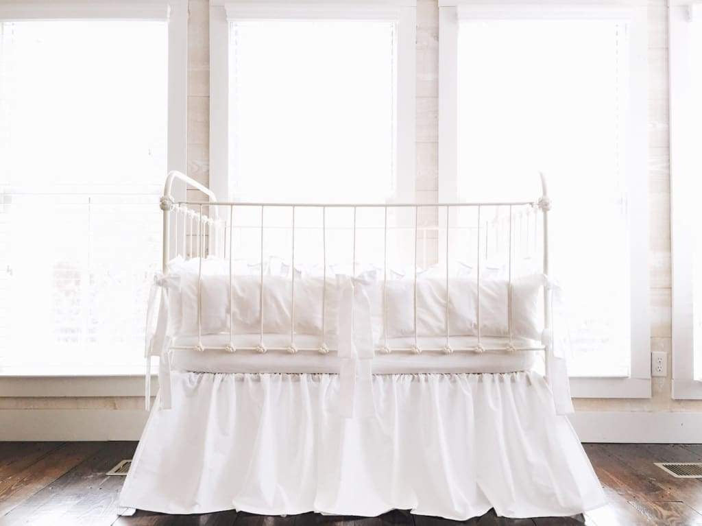 White | Farmhouse Crib Bedding