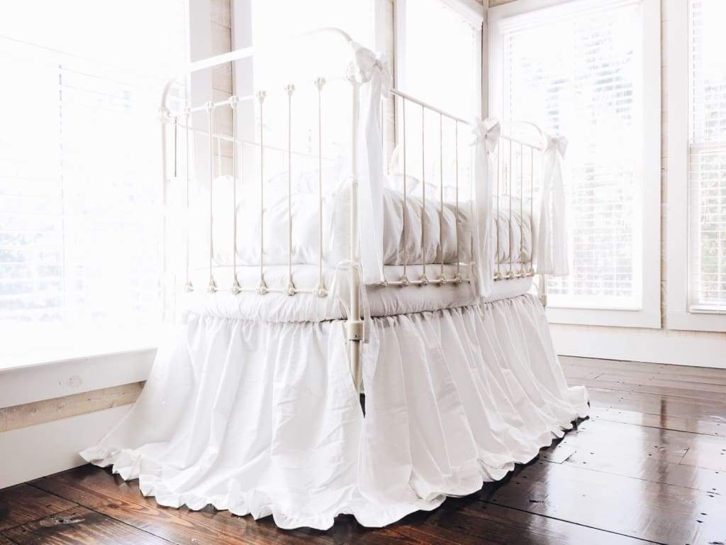 White | Ruffled Crib Bedding Set + Bows