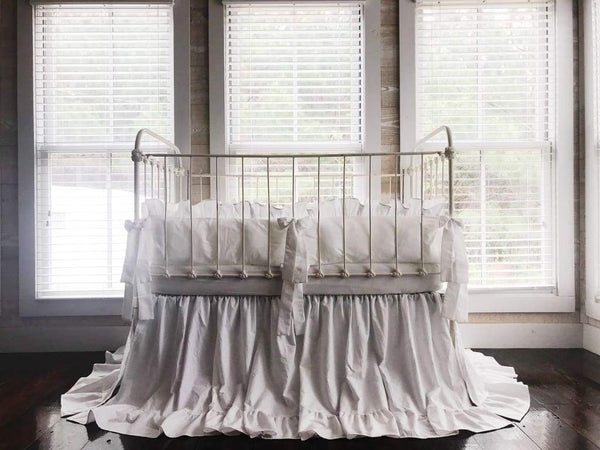 Bassinet bedding skirt set online