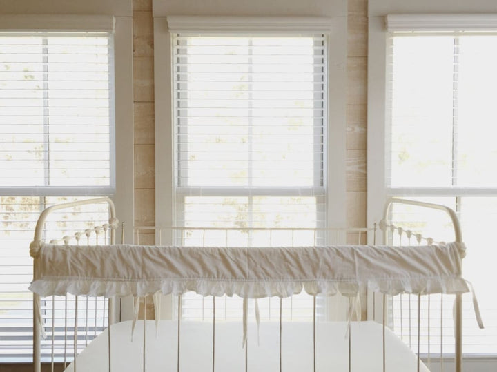 White | Ruffled Crib Rail Guard