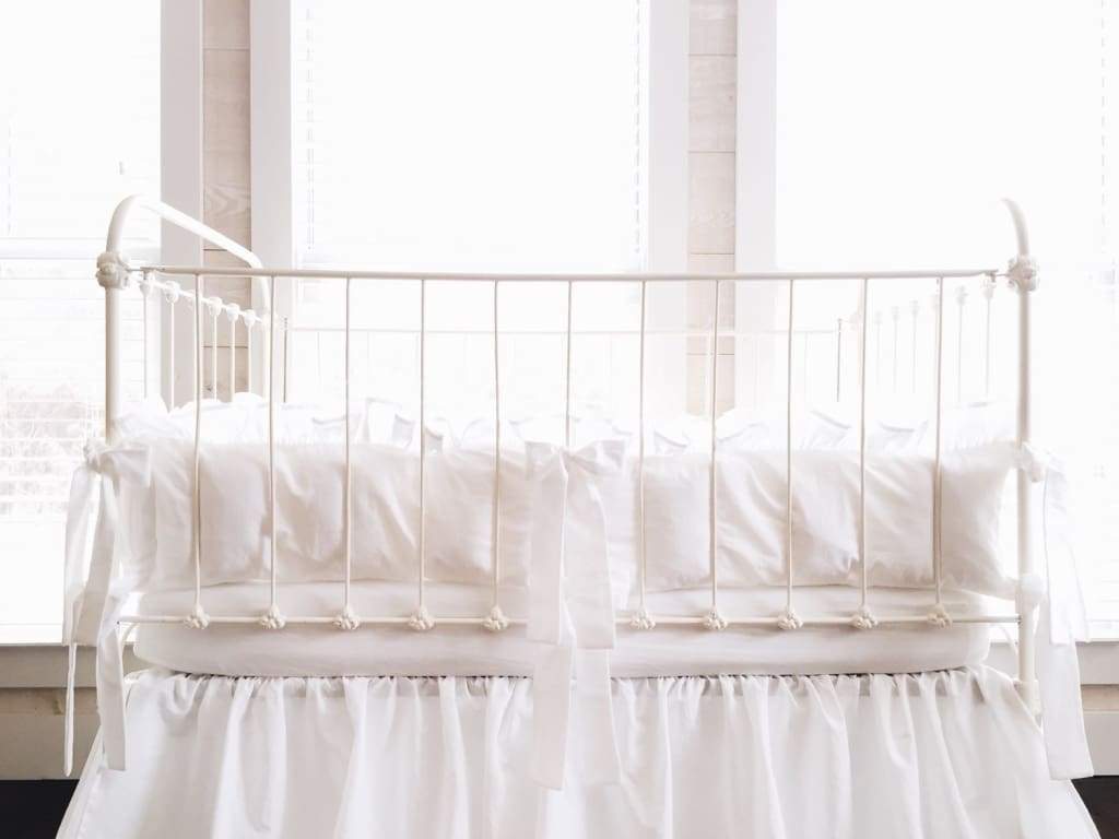 White | Farmhouse Ruffled Crib Liners