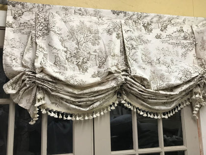 Wide window London shade in washed cotton